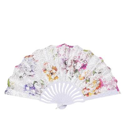 Ветрило в бяло с цветя и рози