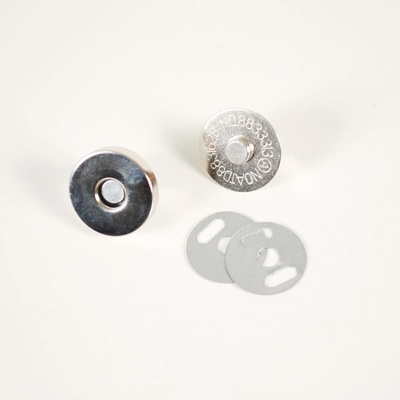 Takoy Magnetické zapínanie King 18 mm strieborné - balenie 5ks