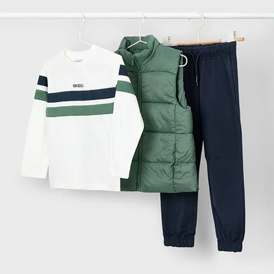 Mayoral Комплект бяла блуза, тъмно син спортен панталон и зелена грейка за мини момче Mayoral(НЕ Е ВАТИРАН)