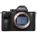 Sony Alpha 7R + ILCE-7R M3 + FE 70-200mm f/4G OSS Цифрови фотоапарати