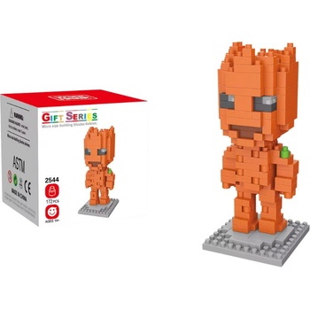 Wise Hawk Groot figurka