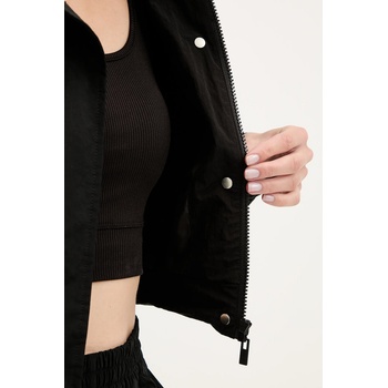 Guess Яке Guess NINA (V5YL00.WHCH2)