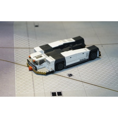 JC Wings AST-1 Push Back Truck 1:200