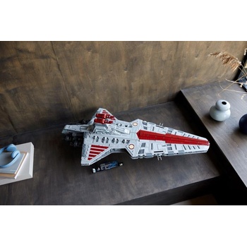 Image 1 of LEGO® Star Wars™ - Venator-Class Republic Attack Cruiser (75367)
