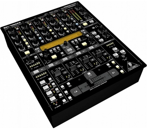 BEHRINGER DDM 4000
