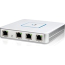 Ubiquiti UniFi USG