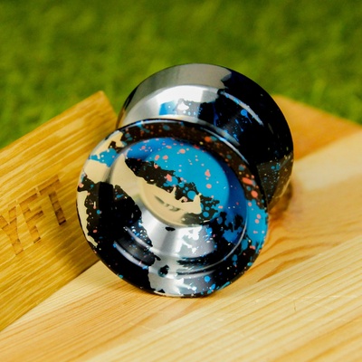 Ace-Yo Gravitation Mini kovové yoyo Black Blue Splash