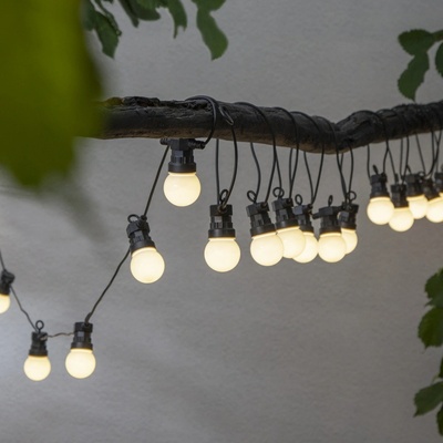 STAR TRADING Venkovní světelný řetěz Circus Small Opal – 20 LED žárovek, bílá barva, plast