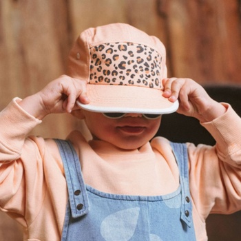 KiETLA: Шапка с козирка със защита UPF50+ - ΑpricotLeo (KE1APRICOTLEO)