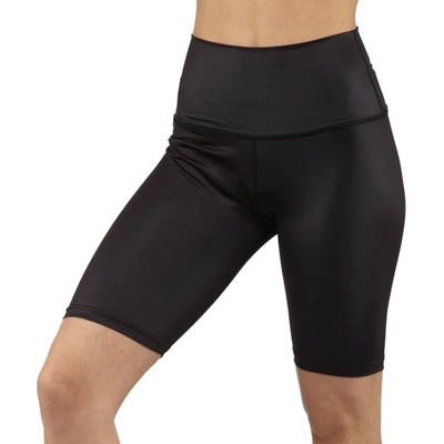 Tikka women's Shorts black