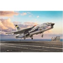 Italeri F-8E Crusader Model Kit letadlo 1456 1:72