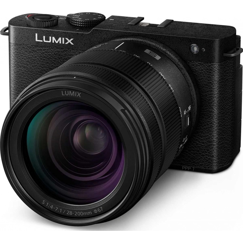 Panasonic Lumix DC-S9