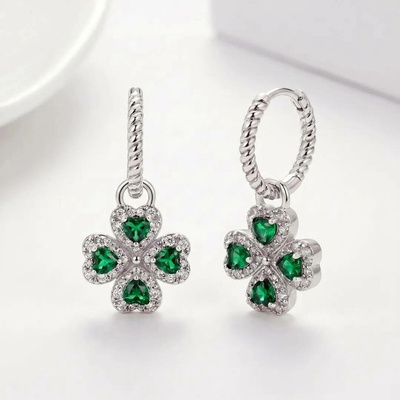 Elanis Jewel Stříbrné náušnice Čtyřlístek se zelenými a čirými zirkony EJ00822