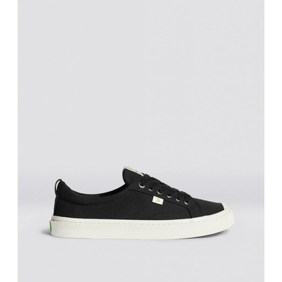 Cariuma Oca Low Black Canvas