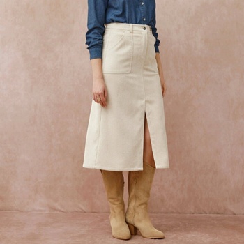 Midi sukně s kapsami a rozparkem vpředu manšestr béžová