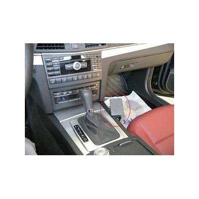 Brodit ProClip pro Mercedes Benz E-Class Convertible 10-14/Coupé 10-17, na střed vpravo dolů 834461