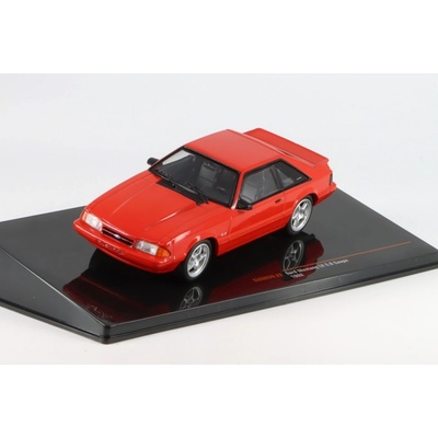 IXO Ford Mustang III 1992 1:43