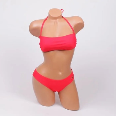 Модерен дамски бански в ярко червен цвят - чашка В