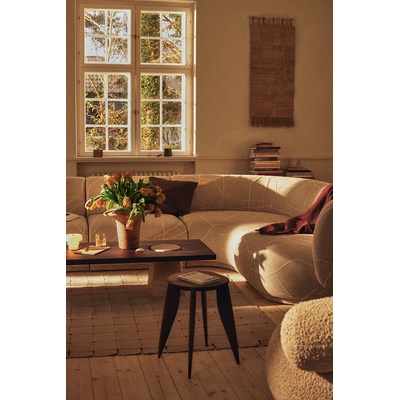 ferm LIVING Маса от орехова дървесина 45 x 42 x 42 cm (1104273157)