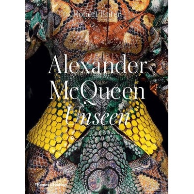 Alexander McQueen: Unseen - Robert Fairer, Claire Wilcox - Hardcover