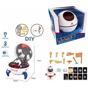 Trifox Astronaut in capsule with accessories