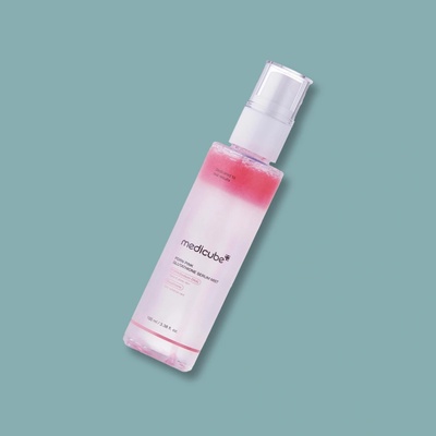 Medicube PDRN Pink Glutathione Serum Mist rozjasňujúce pleťové sérum so spevňujúcim účinkom v spreji 100 ml