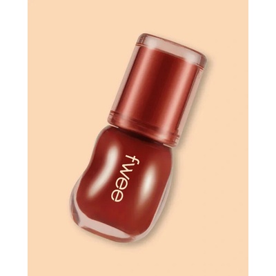 fwee 3D Voluming Gloss hydratační lesk na rty pro zvětšení objemu A06 Scotch 30% 5,3 g