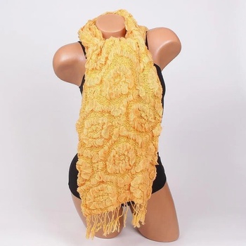 Image 1 of Шал в патешко жълто с цветя и ресни