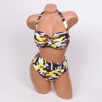 Image 1 of Ефектен камуфлажен бански с висока талия чашка b