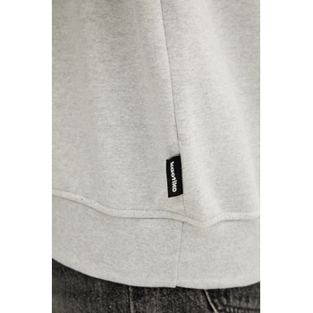 Kaotiko Суичър Kaotiko в сиво с апликация AR053-01-G002 (AR053.01.G002)