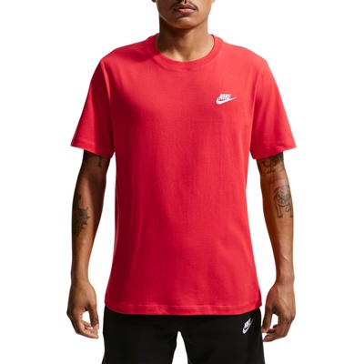 Nike Sportswear Club
