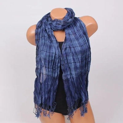 Дамски шал в два нюанса синьо