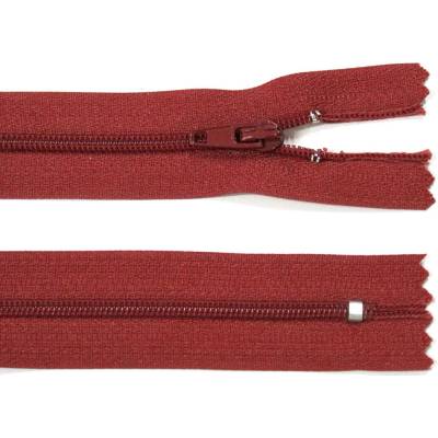 Spirálový zip no.3 nerozepínací 22cm - více barev color: 578 vínová