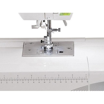 Image 1 of Singer Quantum Stylist 9960 (SMC 9960/00)