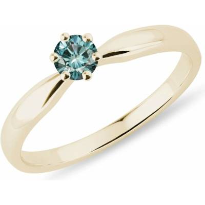 KLENOTA Zásnubní prsten s modrým diamantem ve zlatě R0191073