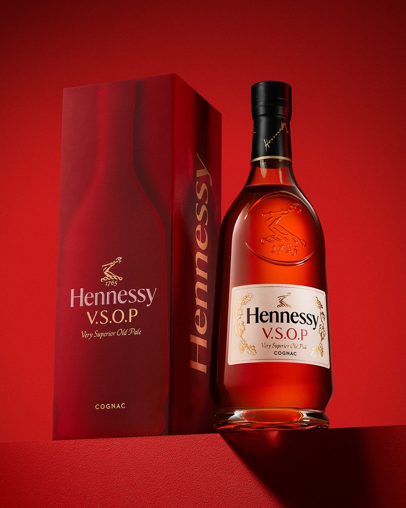 Hennessy VSOP 40% 0,7 l (karton) od 1 168 Kč - Heureka.cz Hennessy VSOP 40% 0,7 l (karton) od 1 168 Kč - Heureka.cz