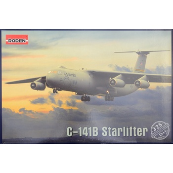 Roden Lockheed C-141B Starlifter 1:144