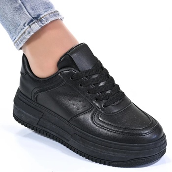 Сникърси W525280 All black