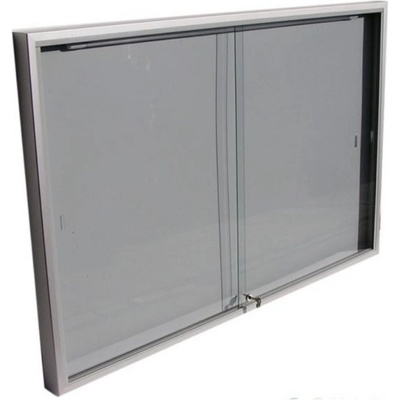 Expoint závěsná vitrína s úzkým profilem s posuvnými skly 2 x A3, 730 x 550 x 69 mm