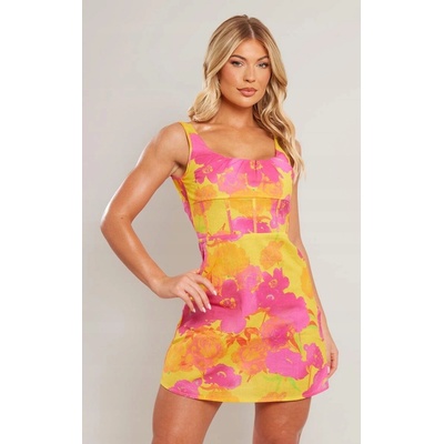 Prettylittlething klasické mini šaty