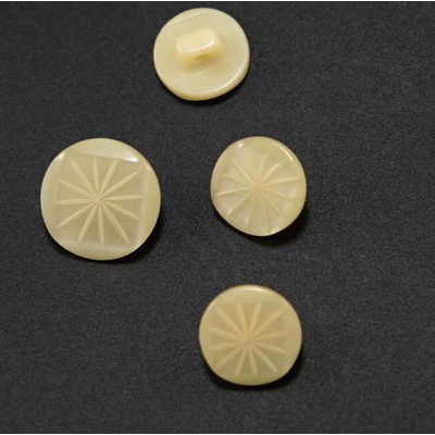 Gombík so spodným prišitím - smotanový - priemer 1,1 cm