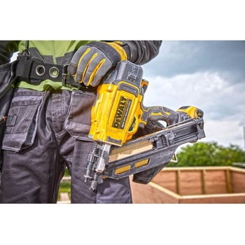 Image 1 of DEWALT DCN930P2-QW