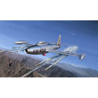 Italeri F-84 G Thunderjet 1:72