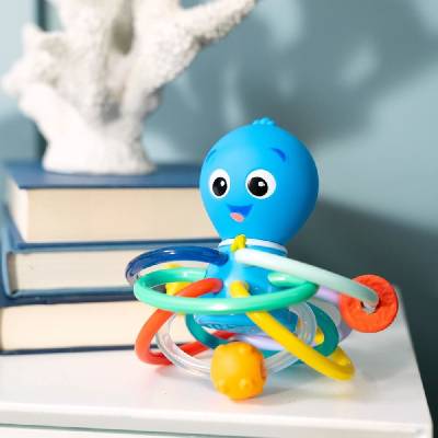 BABY EINSTEIN Hryzačka/hrkálka Opus’s Shake & Soothe™