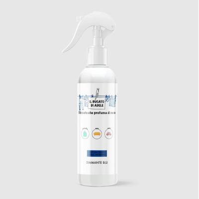 Il Bucato Di Adele Parfémovaný sprej na textil Diamante Blu / Modrý diamant 250 ml
