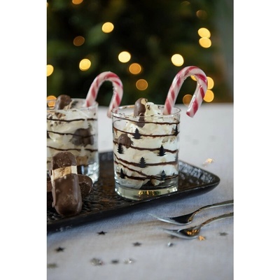 Clayre & Eef Pohárik na pitie s čiernymi stromčekmi Black&White X Mas Ø 7*9 cm 230 ml