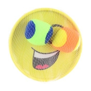 Made Catchball s tvárou