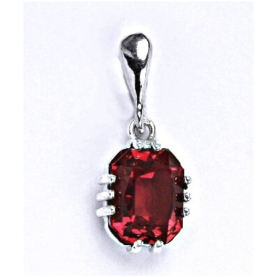 Čištín Stříbrný přívěšek se syntetickým zirkonem ruby, P 1440