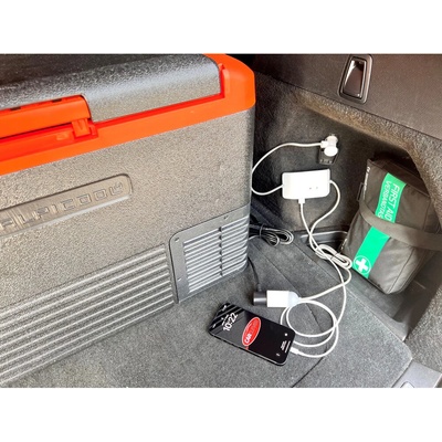 34612USB Podpěťová ochrana autobaterie, 2x USB – Sleviste.cz