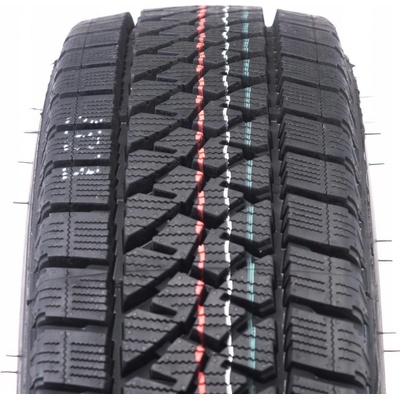 Bridgestone Blizzak W810 215/70 R15 109R